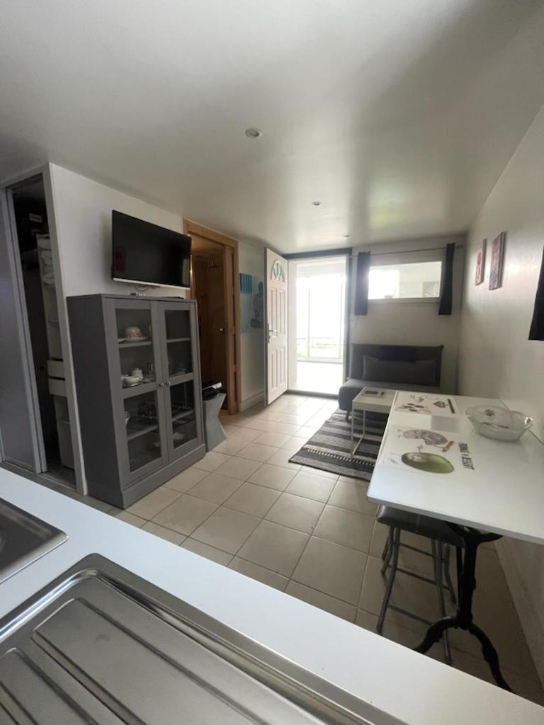 Au Coin Tranquille Hotel Champigny-sur-Marne Ngoại thất bức ảnh